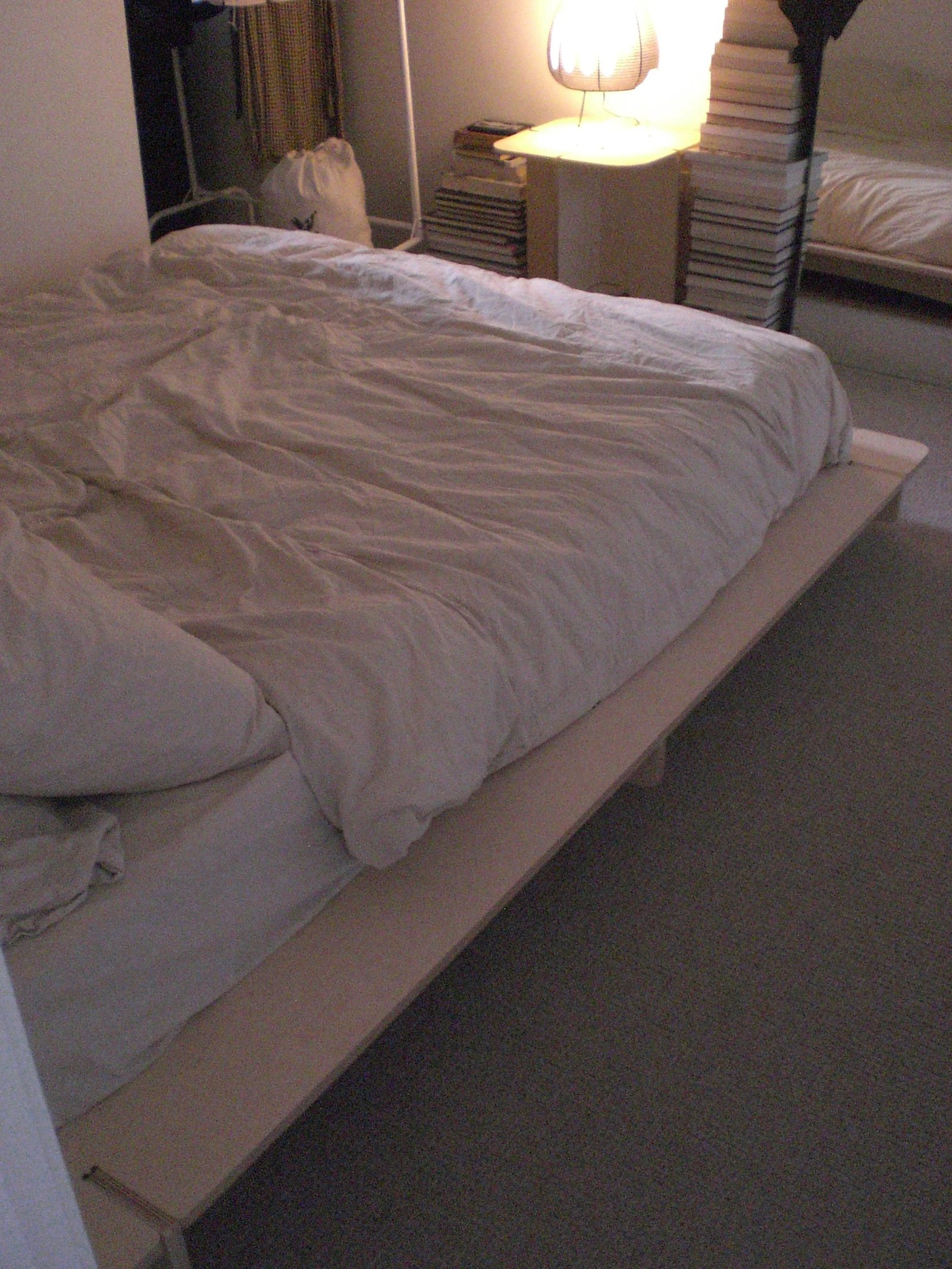 Arch Bedframe detail