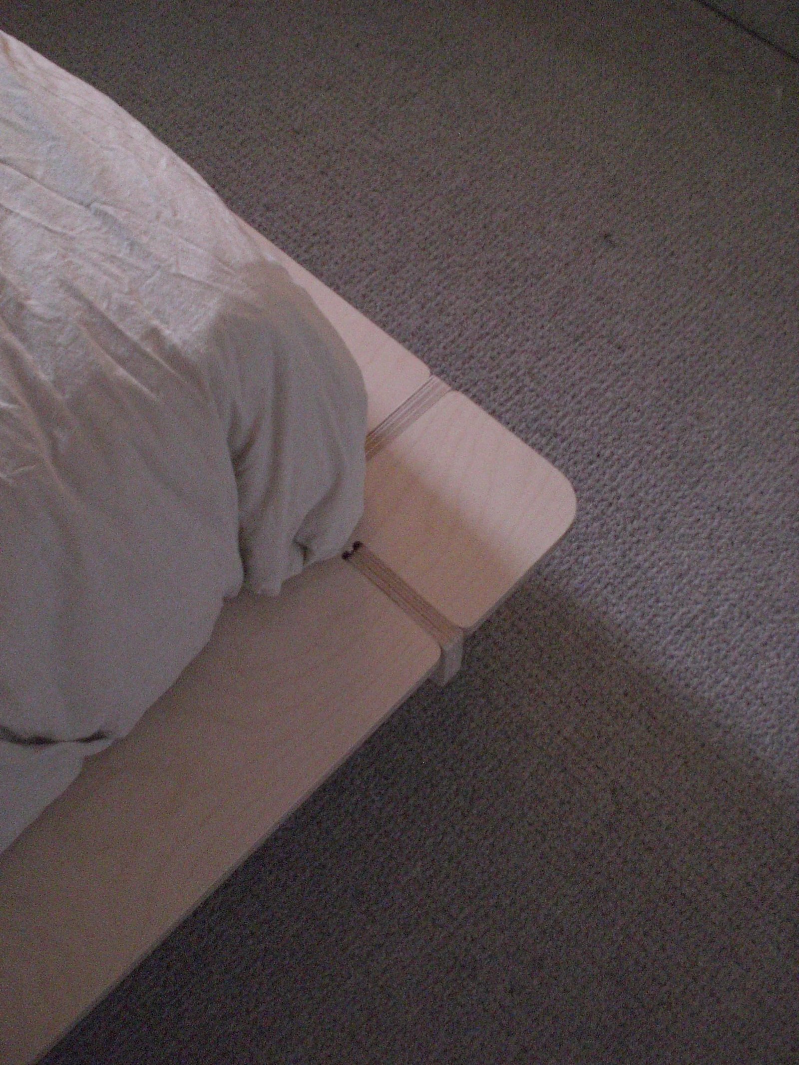 Arch Bedframe detail